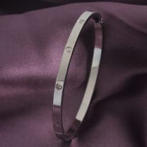 Çelik Gümüş Renk Zirkon Taş Detay Cartier Kadın Kelepçe