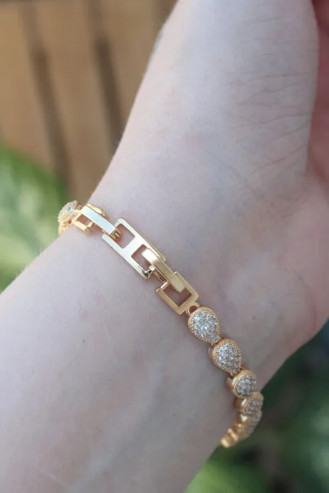 Vip Seri Pirinç Zirkon Taşlı Gold Renk Damla Model Bileklik - Görsel 2
