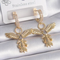 Pirinç Gold Renk Zirkon Taş Detay Anka Kuşu Model Kadın Küpe