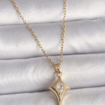 316L Çelik Gold Renk Zincir Zirkon Taşlı Kuzey Yıldızı Model Kadın Kolye