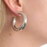 Halkalı Silver Renk Metal Bayan Küpe - Görsel 2