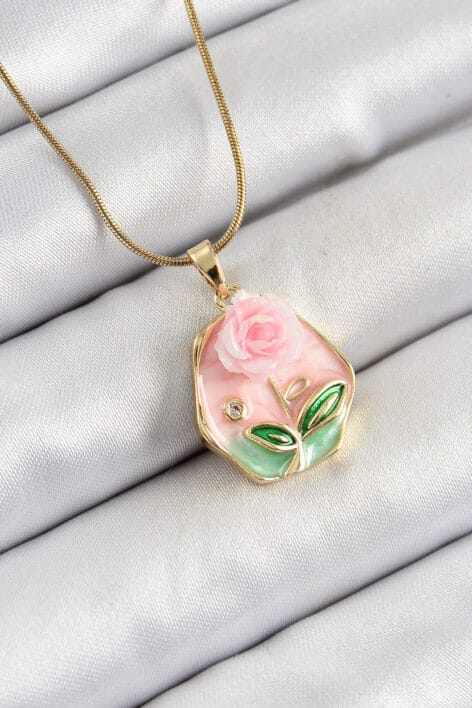 316L Çelik Zincir Zirkon Taşlı Pembe Sanatsal Portre Gül Figürlü Beşgen Model Gold Renk Kadın Kolye