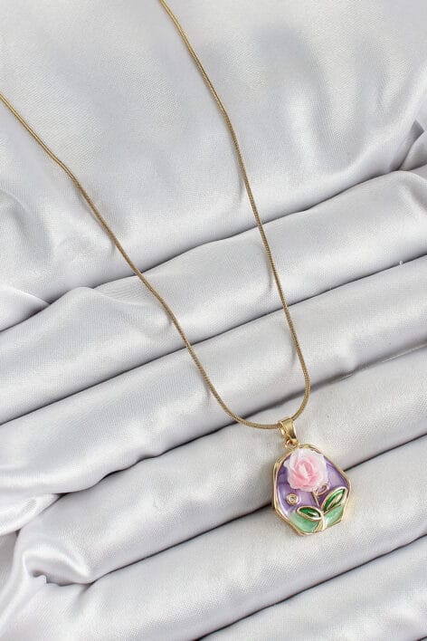316L Çelik Zincir Zirkon Taşlı Pembe Ve Mor Sanatsal Portre Gül Figürlü Beşgen Model Gold Renk Kadın Kolye - Görsel 2