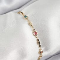 Pirinç Gold Renk Karışık Renkli Kare Zirkon Taşlı Kadın Bileklik