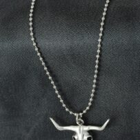 Öküz Kafatası Tasarımlı Metal Erkek Kolye